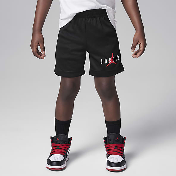 Air jordan black shorts 2025
